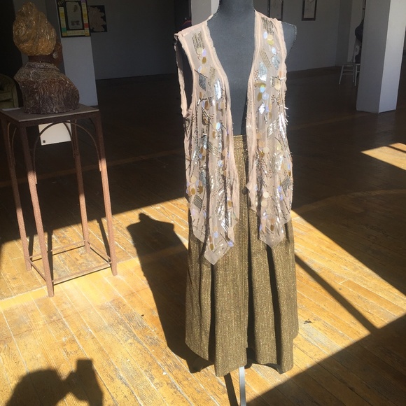 1970s Olive with gold thread tweed pleated midi skirt - Picture 3 of 5